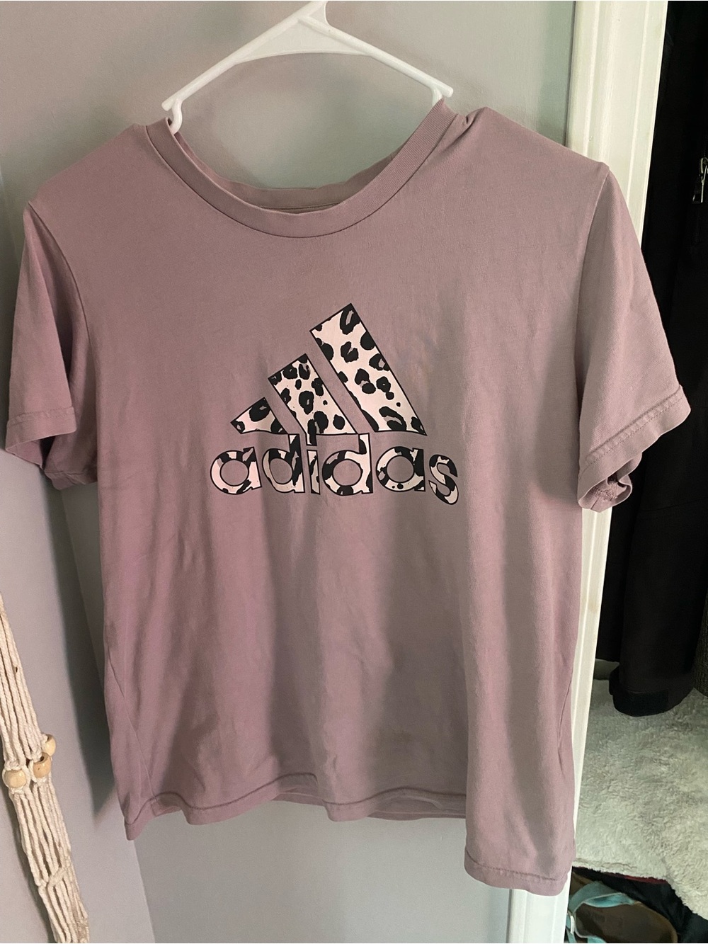 adidas Mauve Short Sleeve Tee with Leopard Logo